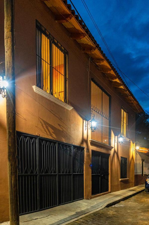 Casa Lavanda Hotel Boutique Patzcuaro Exterior photo